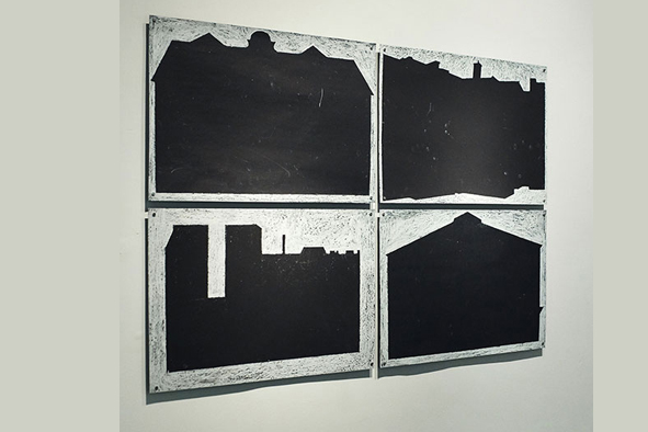 Shadows, dessins, 2023, craie blanche sur papier noir 4 x (50 x 70) cm